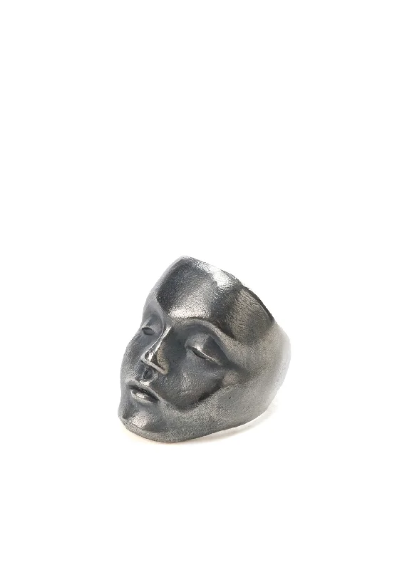 Weekend Discounts to Indulge In SILVER950 MASK RING