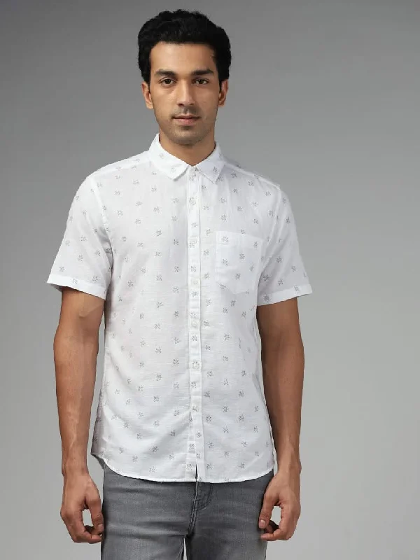 Epic Value WES Casuals White Leaf Printed Slim-Fit Blended Linen Shirt