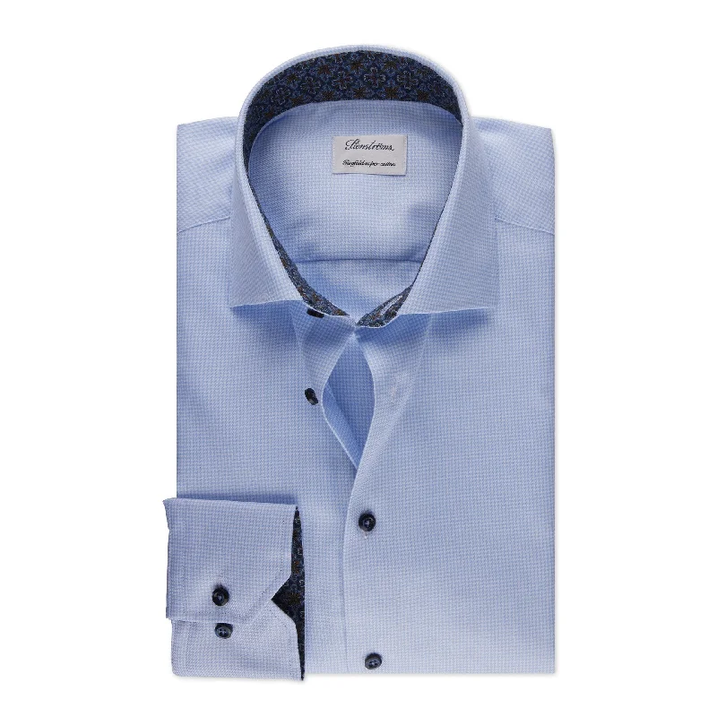 Weekend Steals Await Fitted Body Light Blue Contrast Twill Shirt 684751 0534 100