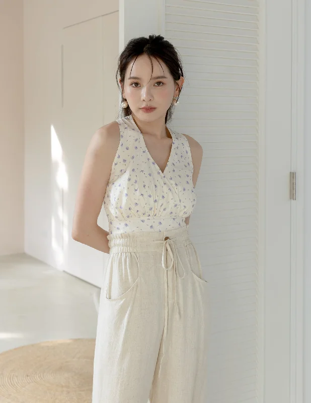 Weekend Specials to Snag Celia Top in Floral