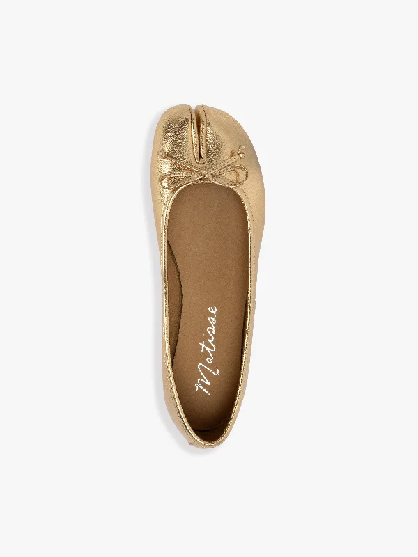 Weekend Special Mason Ballet Flat - Gold