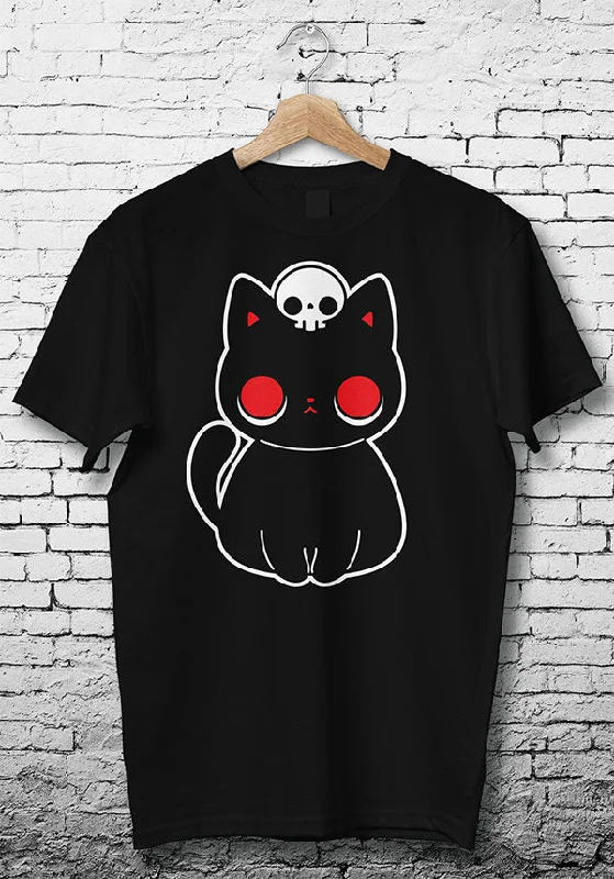 Weekend Steals Await Nocturnal Prowl | FITTED T-SHIRT