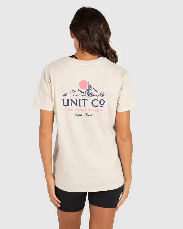 Year-End Clearance UNIT Outback Ladies T-Shirt