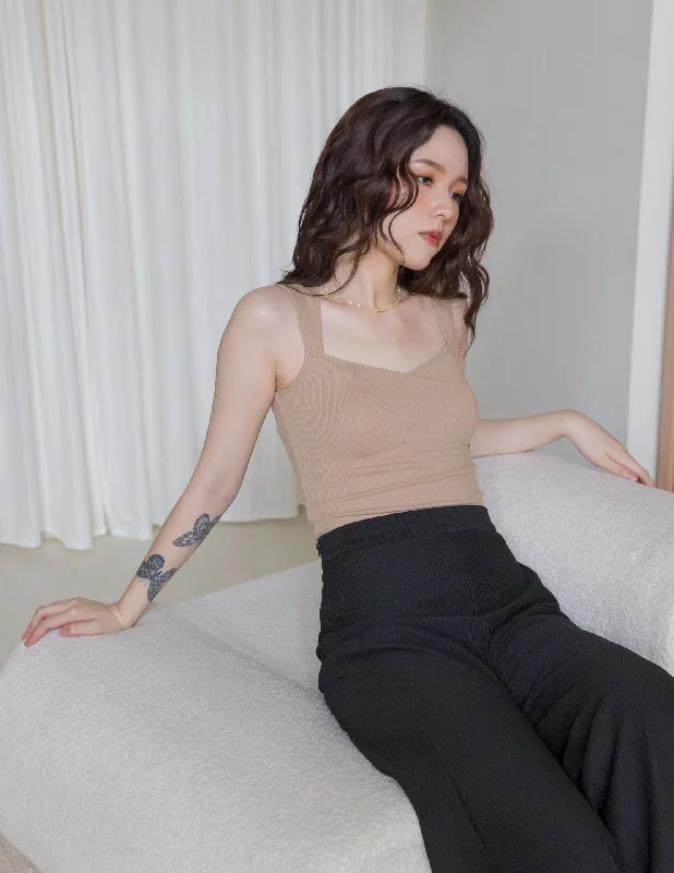 Weekend Offers That Tempt Meredith Top in Taupe