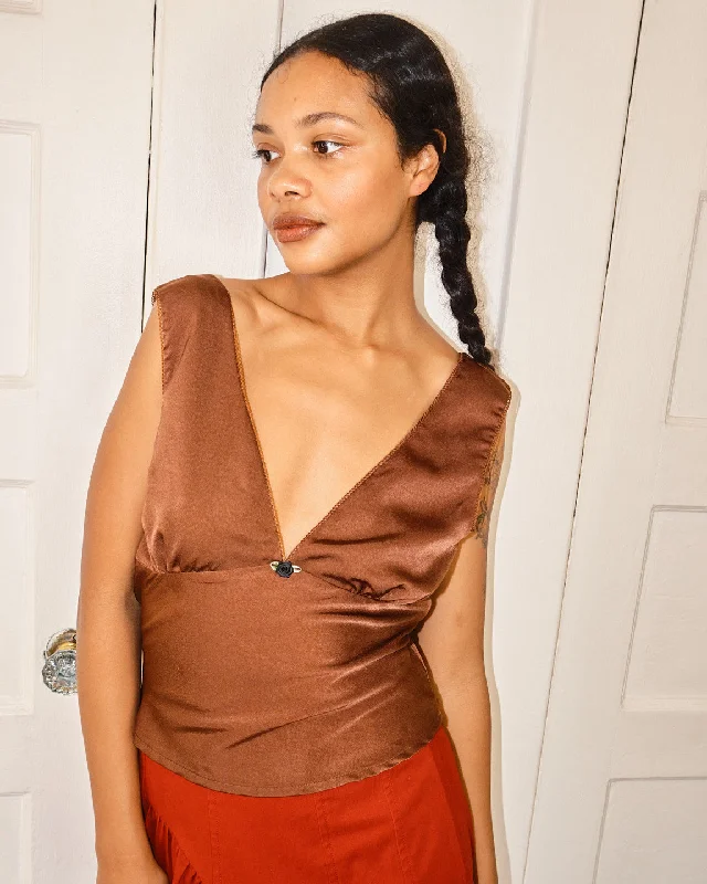 Weekend Bargains to Grab Celia Top - Chocolate