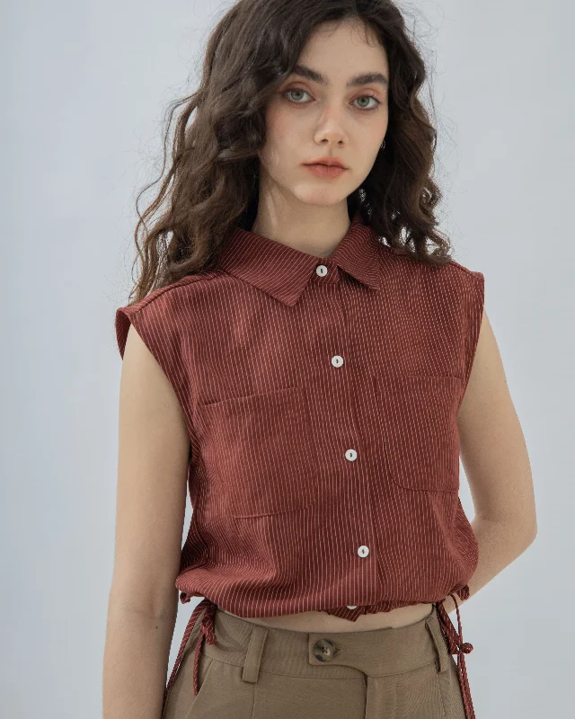 Weekend Deals That Sparkle Sleeveless Drawstring Hem Blouse (Red Stripes)