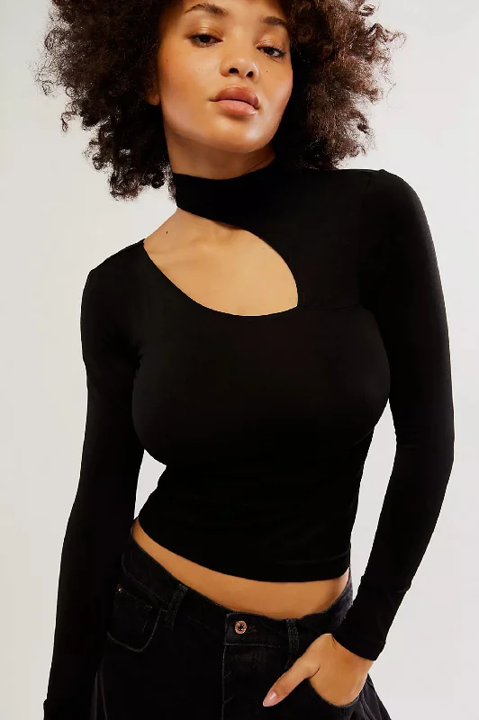 Extra Savings Cut It Out Seamless Long Sleeve