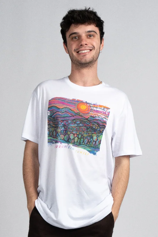 Deal Alert Currumbin Sunset White Cotton Crew Neck Unisex T-Shirt