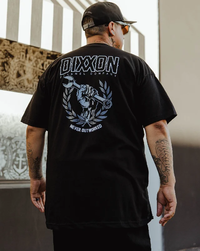Year-End Sale Resist T-Shirt - Black